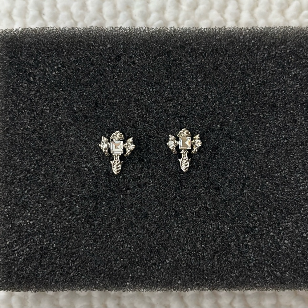 Small Cross Stud Earrings for Men Women Streetwear Hip Hop Punk Unisex Earrings